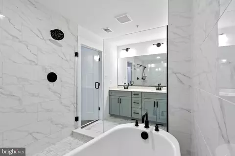 Bath - 15717 Tierra Dr, Silver Spring, MD 20906 photo 3 of 3