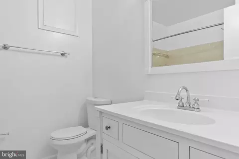 Bath - 13344 Foxhall Dr, Silver Spring, MD 20906 photo 1 of 3