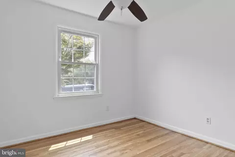 Bedroom - 13344 Foxhall Dr, Silver Spring, MD 20906 photo 3 of 4