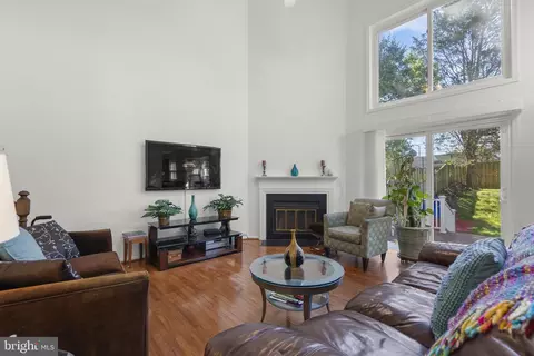 Living - 2212 Cherry Leaf Ln, Silver Spring, MD 20906 photo 1 of 1
