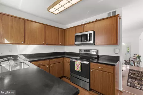 Kitchen - 2212 Cherry Leaf Ln, Silver Spring, MD 20906 photo 3 of 3