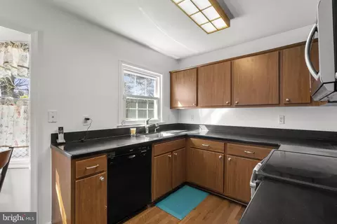 Kitchen - 2212 Cherry Leaf Ln, Silver Spring, MD 20906 photo 1 of 3