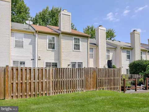 Exterior - 2334 London Bridge Dr, Silver Spring, MD 20906 photo 12 of 12