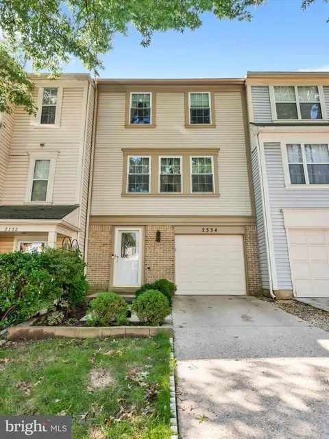 Exterior - 2334 London Bridge Dr, Silver Spring, MD 20906 photo 3 of 12