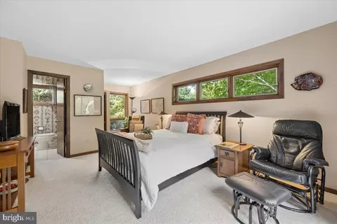 Bedroom - 17026 Barn Ridge Dr, Silver Spring, MD 20906 photo 7 of 12