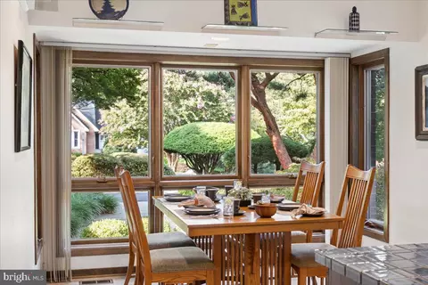 Dining - 17026 Barn Ridge Dr, Silver Spring, MD 20906 photo 1 of 6