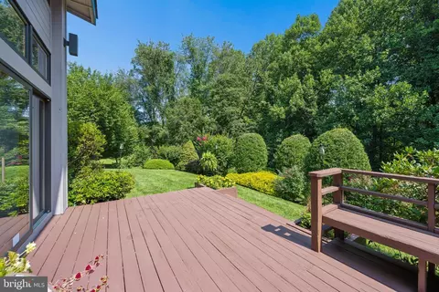 Exterior - 17026 Barn Ridge Dr, Silver Spring, MD 20906 photo 16 of 17