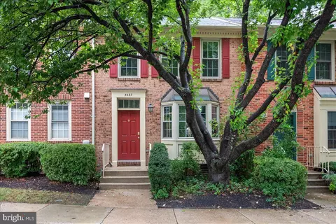 5437 Grove Ridge Way #111, Rockville, MD 20852