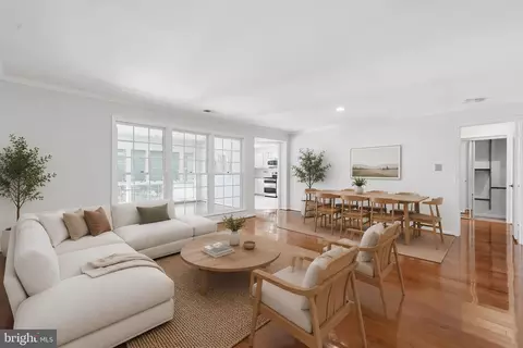 10703 Kings Riding Way N #301-13, Rockville, MD 20852
