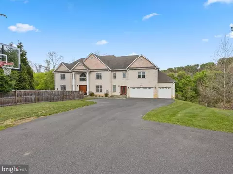 12107 Glen Mill Rd, Potomac, MD 20854