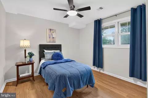 Bedroom - 12810 Tern Dr, North Potomac, MD 20878 photo 3 of 3