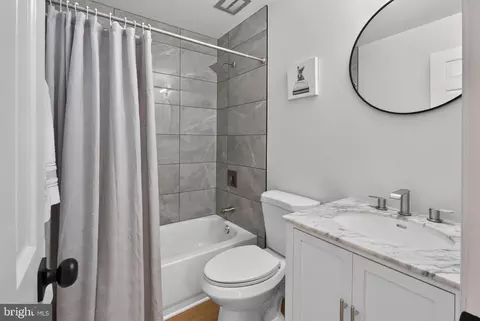 Bath - 12810 Tern Dr, North Potomac, MD 20878 photo 6 of 6