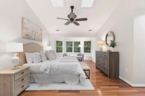 Bedroom - 15212 Baileys Ln, Silver Spring, MD 20906 photo 2 of 5