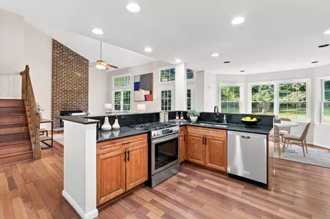 Kitchen - 15212 Baileys Ln, Silver Spring, MD 20906 photo 2 of 3