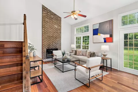 Living - 15212 Baileys Ln, Silver Spring, MD 20906 photo 2 of 2