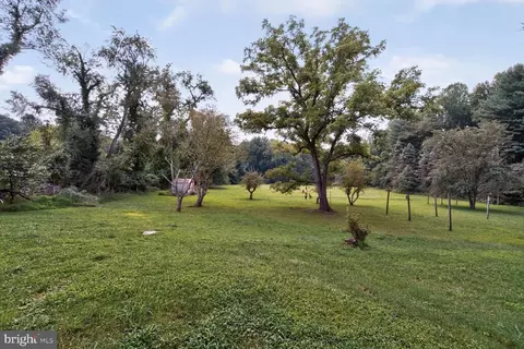 Exterior - 311 Bryants Nursery Rd, Silver Spring, MD 20905 photo 3 of 3