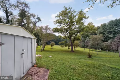 Exterior - 311 Bryants Nursery Rd, Silver Spring, MD 20905 photo 2 of 3