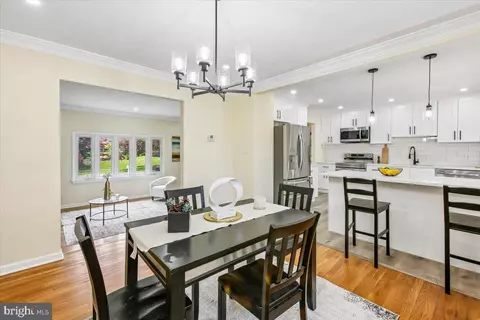 Dining - 1705 Crestview Dr, Potomac, MD 20854 photo 1 of 3