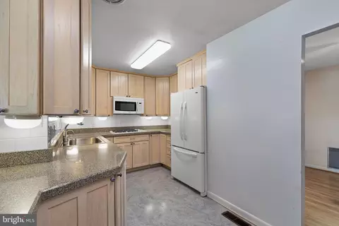 Kitchen - 1007 Ruppert Rd, Silver Spring, MD 20903 photo 3 of 4