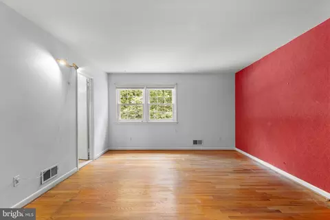 Living - 1007 Ruppert Rd, Silver Spring, MD 20903 photo 3 of 8