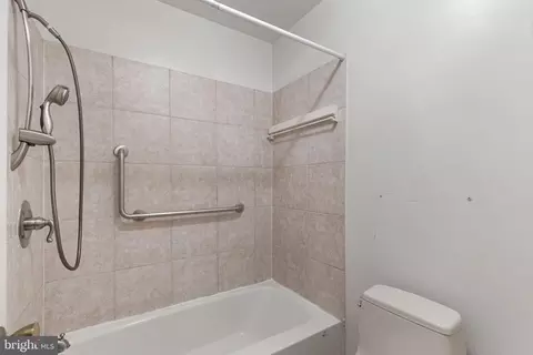 Bath - 1007 Ruppert Rd, Silver Spring, MD 20903 photo 2 of 6