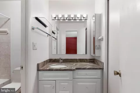 Bath - 1007 Ruppert Rd, Silver Spring, MD 20903 photo 1 of 6