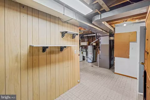 Entry Way - 12508 Montclair Dr, Silver Spring, MD 20904 photo 4 of 4