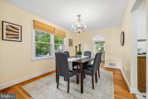 Dining - 10115 Grant Ave, Silver Spring, MD 20910 photo 2 of 2