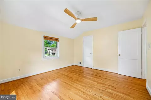 Bedroom - 10115 Grant Ave, Silver Spring, MD 20910 photo 2 of 5