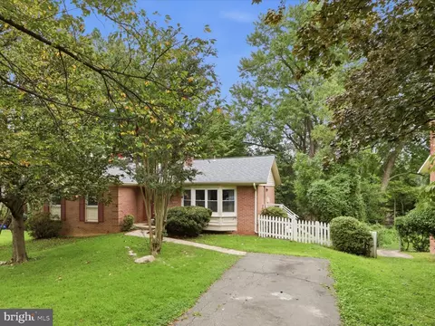 Exterior - 12823 Camellia Dr, Silver Spring, MD 20906 photo 2 of 4