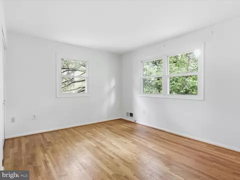 Bedroom - 12823 Camellia Dr, Silver Spring, MD 20906 photo 2 of 10