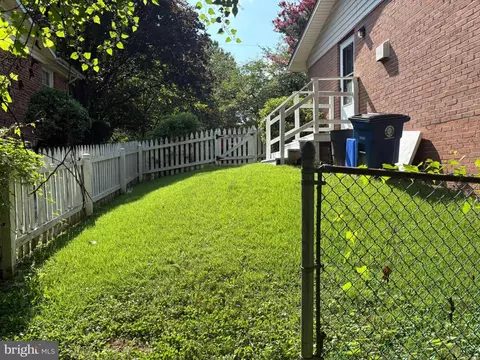Exterior - 12823 Camellia Dr, Silver Spring, MD 20906 photo 4 of 4