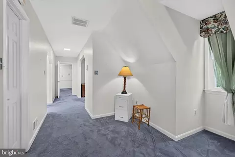 Entry Way - 14929 Notley Rd, Silver Spring, MD 20905 photo 9 of 9