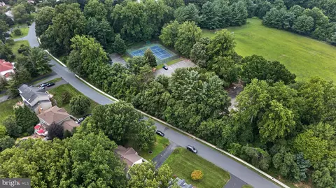 View/Area - 14929 Notley Rd, Silver Spring, MD 20905 photo 2 of 3