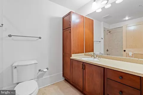 Bath - 9610 Dewitt Dr #SH203, Silver Spring, MD 20910 photo 2 of 3
