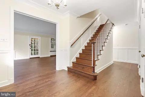 Entry Way - 10711 Gatewood Ave, Silver Spring, MD 20903 photo 2 of 6