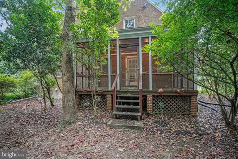 Exterior - 10711 Gatewood Ave, Silver Spring, MD 20903 photo 2 of 10