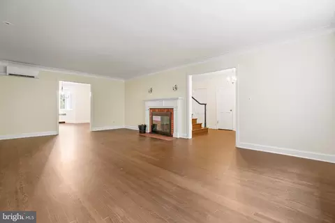 Living - 10711 Gatewood Ave, Silver Spring, MD 20903 photo 3 of 6