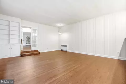 Living - 10711 Gatewood Ave, Silver Spring, MD 20903 photo 4 of 6
