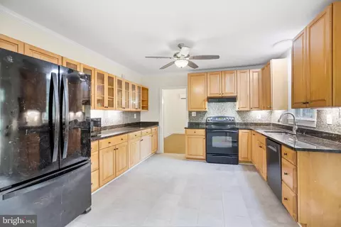 Kitchen - 10711 Gatewood Ave, Silver Spring, MD 20903 photo 3 of 3