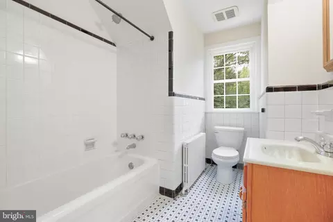Bath - 10711 Gatewood Ave, Silver Spring, MD 20903 photo 5 of 6
