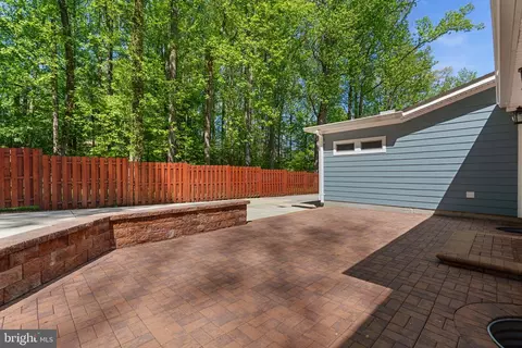 Exterior - 18611 Brooke Rd, Sandy Spring, MD 20860 photo 7 of 13