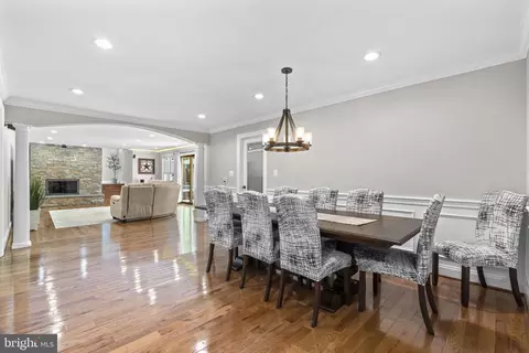 Dining - 18611 Brooke Rd, Sandy Spring, MD 20860 photo 1 of 3