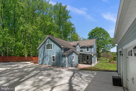 Exterior - 18611 Brooke Rd, Sandy Spring, MD 20860 photo 10 of 13