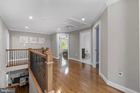 Entry Way - 18611 Brooke Rd, Sandy Spring, MD 20860 photo 5 of 5