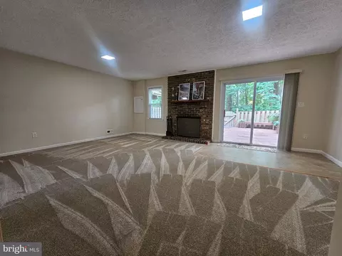 Living - 3 Castle Cliff Ct, Silver Spring, MD 20904 photo 3 of 4
