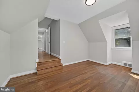 Entry Way - 9802 Forest Grove Dr, Silver Spring, MD 20902 photo 7 of 8