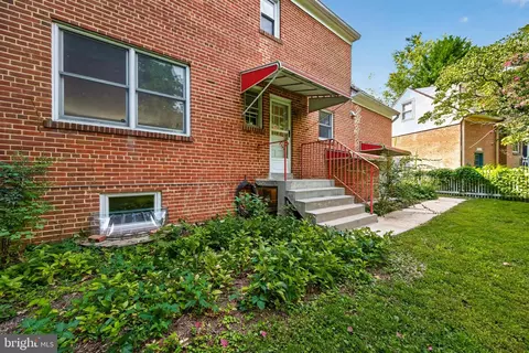 Exterior - 9802 Forest Grove Dr, Silver Spring, MD 20902 photo 15 of 19