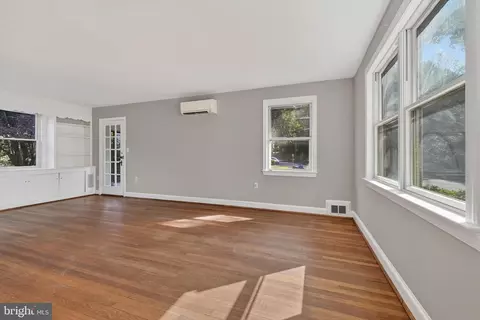 Living - 9802 Forest Grove Dr, Silver Spring, MD 20902 photo 1 of 7