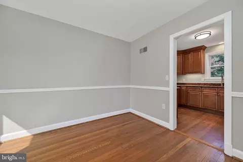 Entry Way - 9802 Forest Grove Dr, Silver Spring, MD 20902 photo 3 of 8